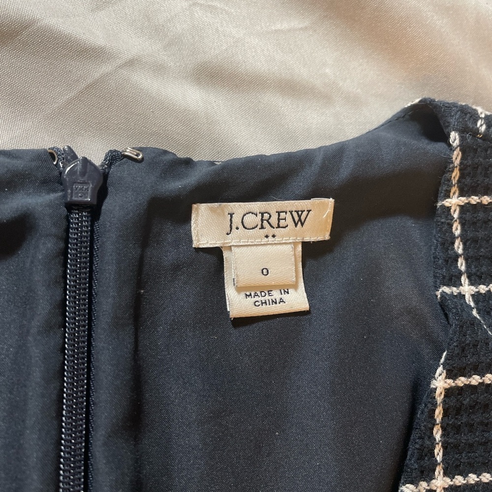 J.Crew Navy Textured Grid Shift Dress Size 0 Sleeveless V-Neck Career Preppy - Picture 11 of 12